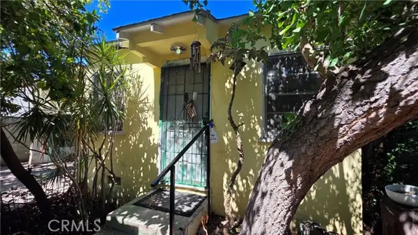 3015 Sunnynook Dr., Los Angeles, CA 90039