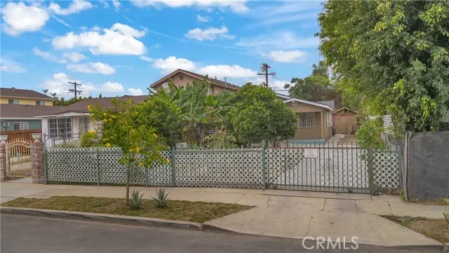 127 W 111th St, Los Angeles, CA 90061 - #1