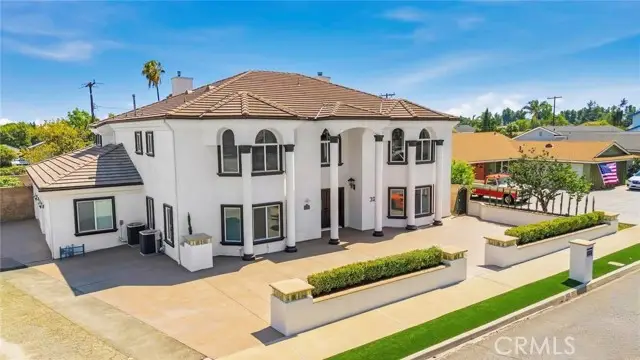 322 19th, Upland, CA 91784 - #3
