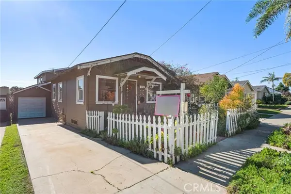 4240 15th, Long Beach, CA 90804