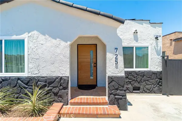 725 108th St., Los Angeles, CA 90044