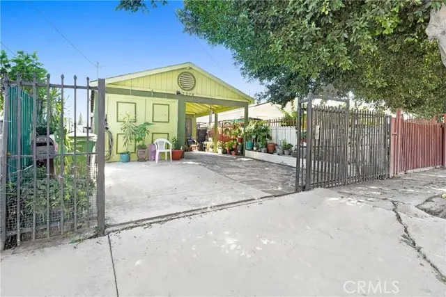 2274 103rd, Los Angeles, CA 90002 - #2