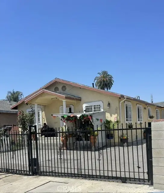 9421 9421 Maie, Los Angeles, CA 90002