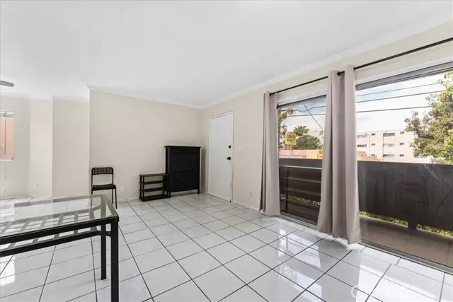 14829 Sherman, Van Nuys, CA 91405 - #3