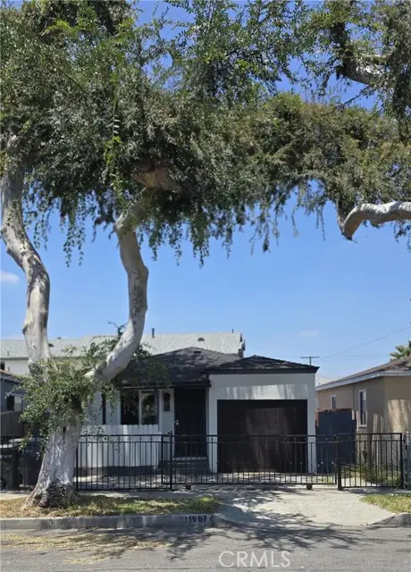 11667 Elm, Lynwood, CA 90262 - #2