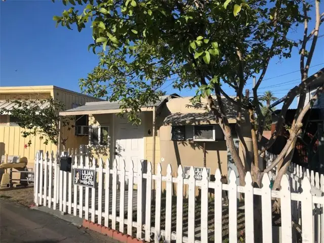 4503 Clara Street  #4, Bell Gardens, CA 90201 - #2