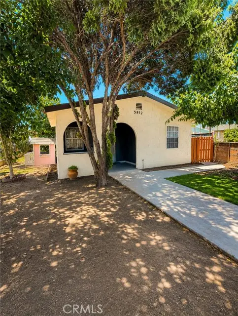 5952 Priory, Bell Gardens, CA 90201