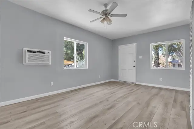 4156 Dwight, Riverside, CA 92507 - #3