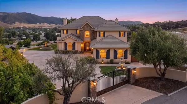 30425 La Presa Loop, Temecula, CA 92592