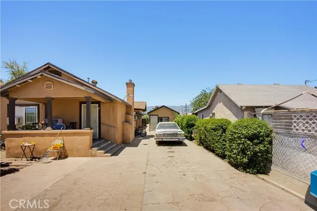 24226 Monterey Avenue, San Bernardino, CA 92410 - #3