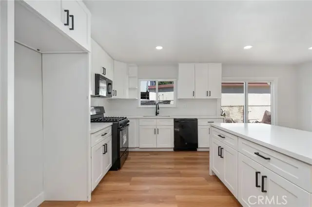 329 109th, Los Angeles, CA 90061 - #3
