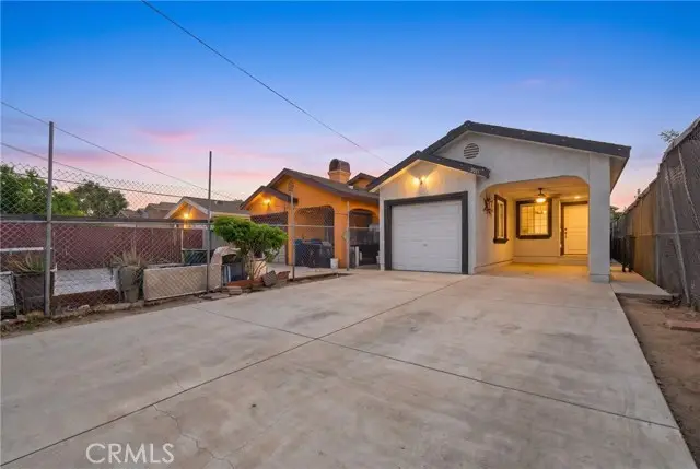 2414 Santa Ana Boulevard, Los Angeles, CA 90059 - #2