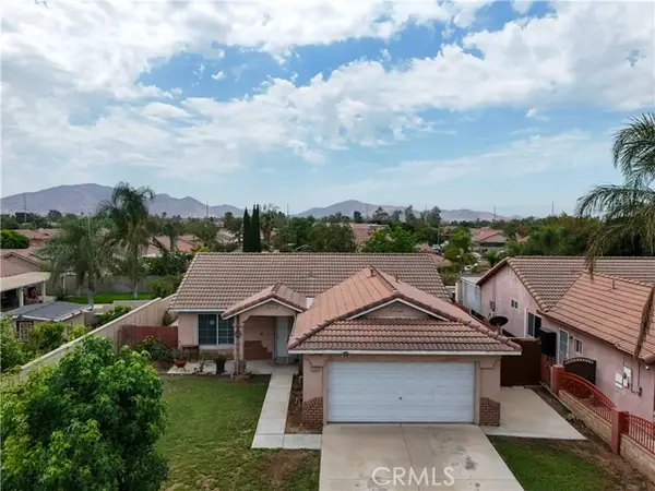 15393 Holly Drive, Fontana, CA 92335