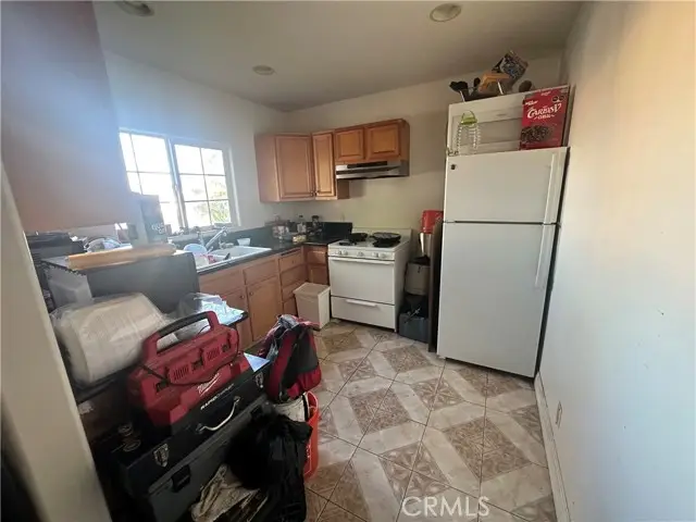 8903 Denker, Los Angeles, CA 90047 - #3