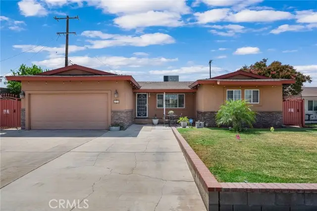 394 Eucalyptus, Rialto, CA 92376 - #1