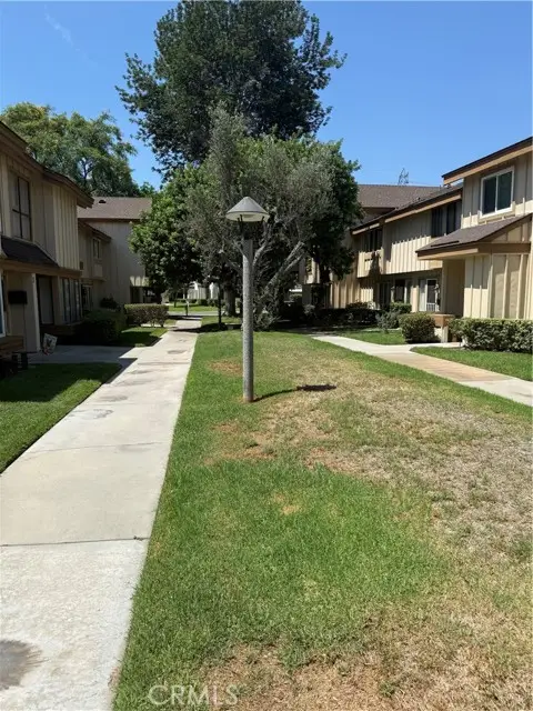 9614 Karmont, South Gate, CA 90280 - #2