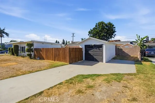 8803 Burton, Bellflower, CA 90706 - #3