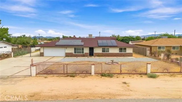 18696 Juniper, Hesperia, CA 92345 - #1