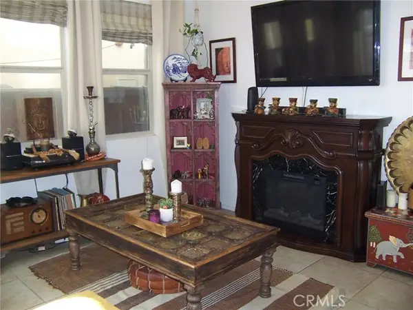 4272 5th Street, Santa Ana, CA 92703