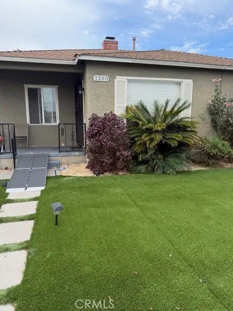 1205 chester ave, Compton, CA 90221 - #1
