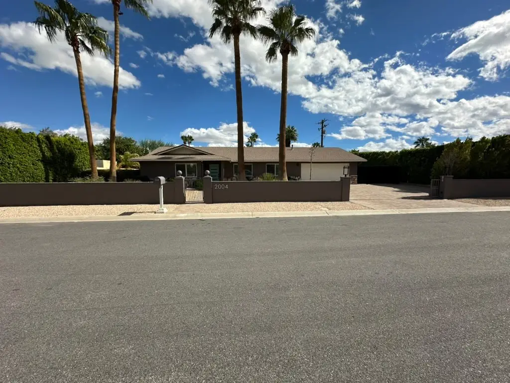 2004 San Antonio, Palm Springs, CA 92262 - #1