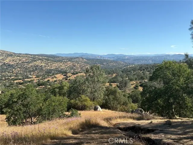 29777 Lilley Mountain Court, Coarsegold, CA 93614 - Image #2