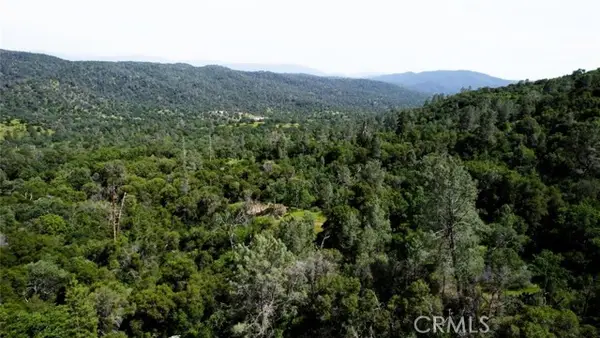 2 Road 200, Coarsegold, CA 93614