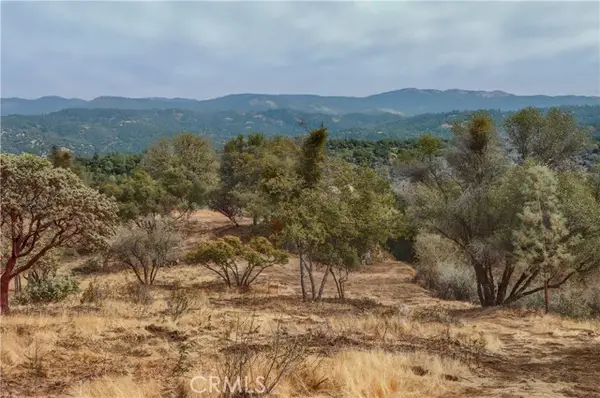 2 Stillmeadow Lane, Oakhurst, CA 93644