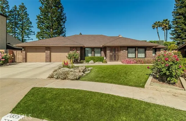 7355 Pacific, Fresno, CA 93711 - #1