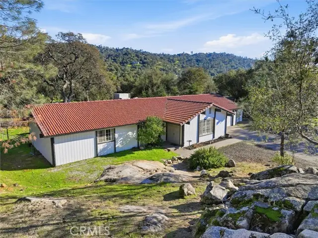 31083 Moccassin Court, Coarsegold, CA 93614 - #3