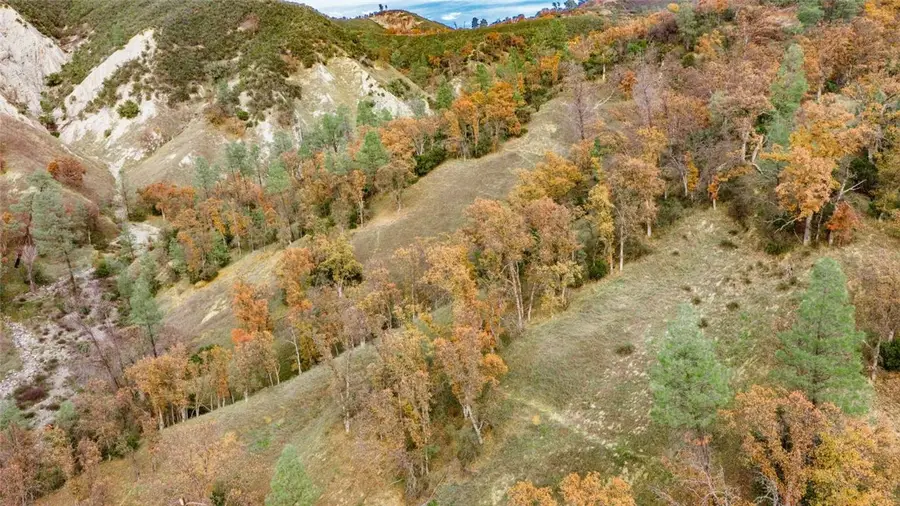 21714 Lance Road, Clearlake Oaks, CA 95423 - Image #2