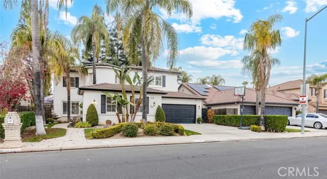 2170 Beechwood Avenue, Fresno, CA 93711 - #1