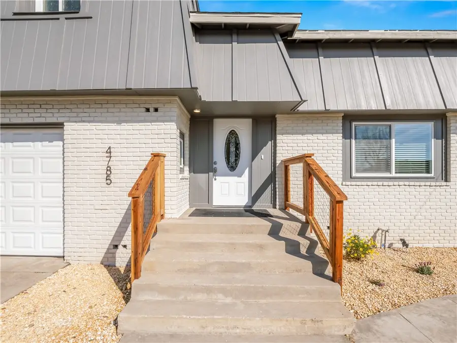 4785 Washington, Fresno, CA 93702 - #3