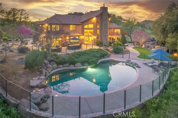 16115 Deer Path, Clovis, CA 93619