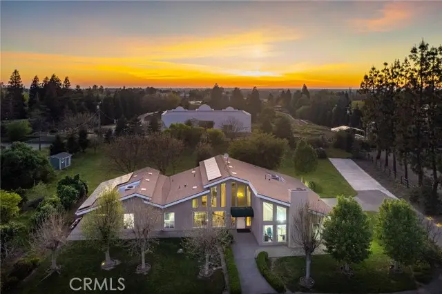12235 Willow Avenue, Clovis, CA 93619 - #2
