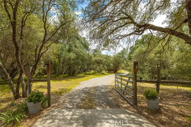 46320 Oonay Nation Road, Coarsegold, CA 93614 - #2