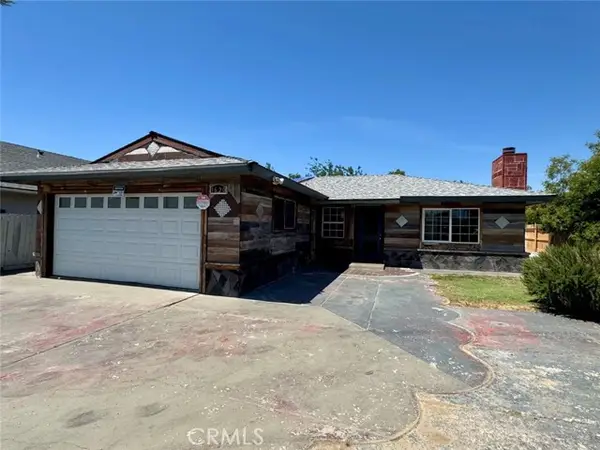 1620 D, Madera, CA 93638