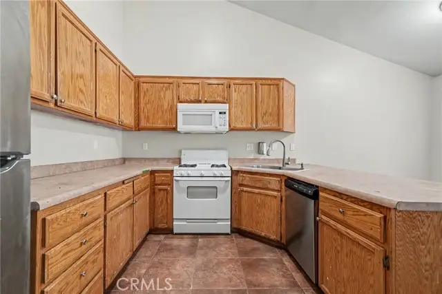 5300 Plute Pass Street, Bakersfield, CA 93307 - #3