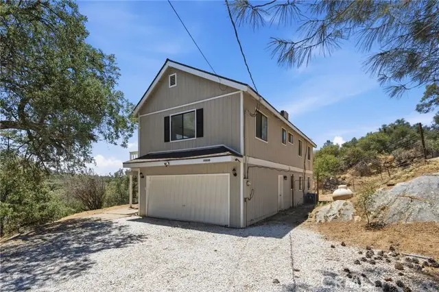 30880 Yosemite Springs, Coarsegold, CA 93614 - #2