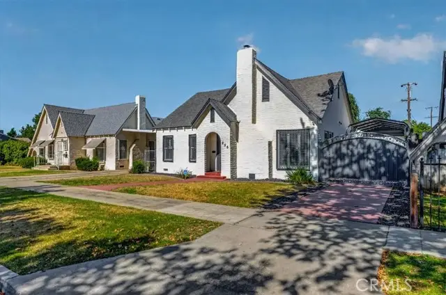 256 Sierra Vista, Fresno, CA 93702 - #2
