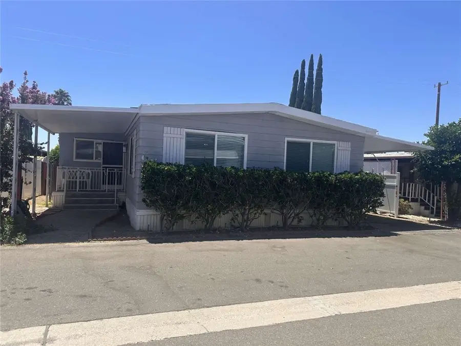 8801 Eton Avenue  #86, Canoga Park, CA 91304 - #2