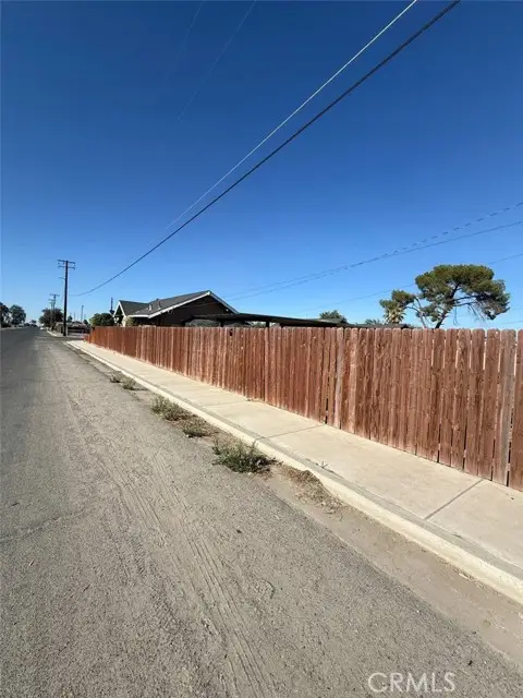 20391 3rd, Stratford, CA 93266 - #2