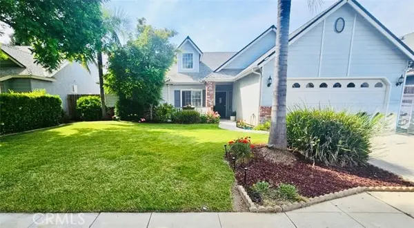 2559 Fallbrook, Fresno, CA 93720