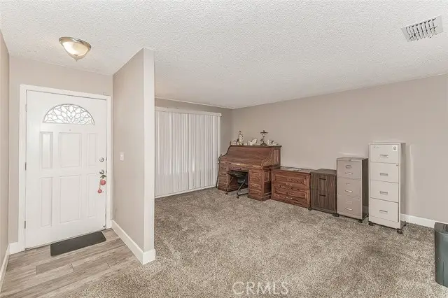 1145 Van Court, Hanford, CA 93230 - #3