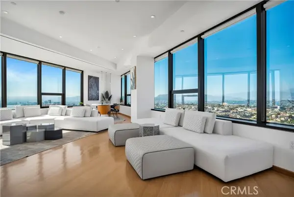1100 Wilshire Boulevard  #3302, Los Angeles, CA 90017