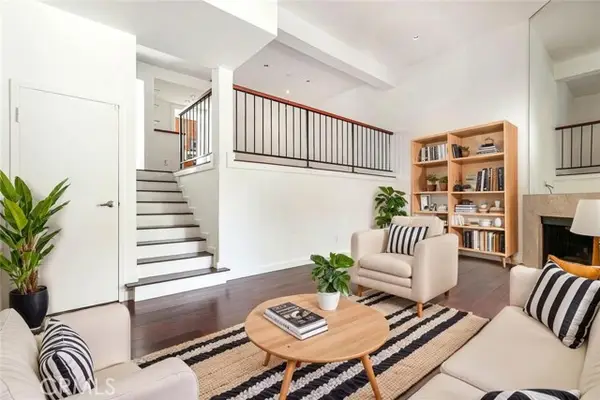 300 Isabel Street  #10, Glendale, CA 91206