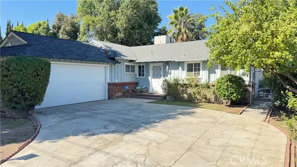 15815 Bassett Street, Van Nuys, CA 91406