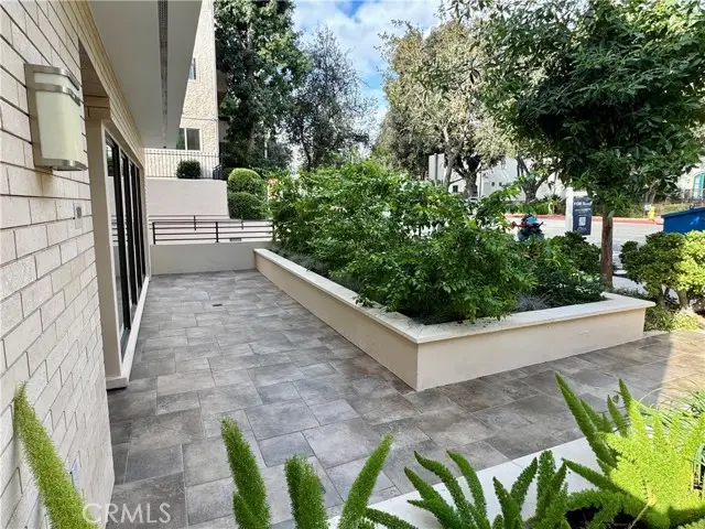 2428 E Del Mar Boulevard  #101, Pasadena, CA 91107 - #2