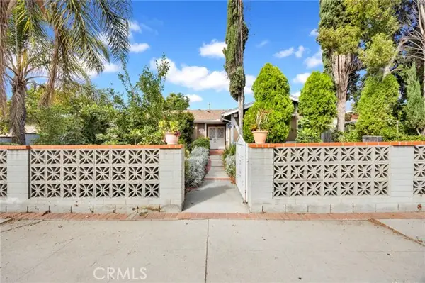 15901 Lassen Street, North Hills, CA 91343