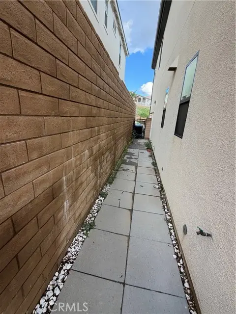 11651 Deerlake Ranch, Chatsworth, CA 91311